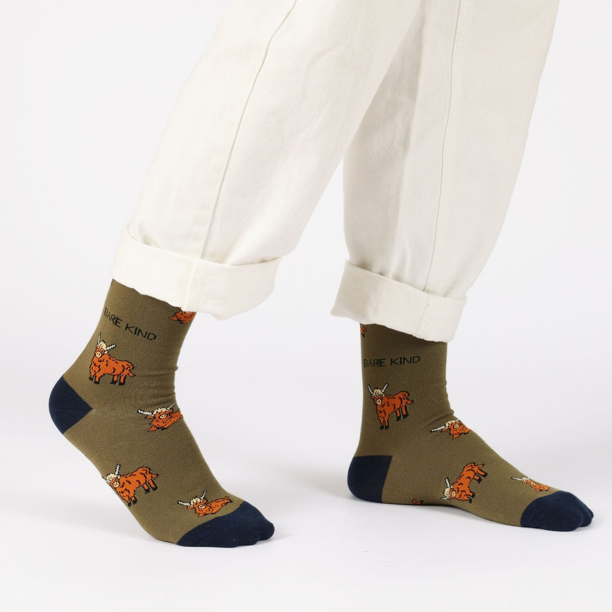 Save the Green Highland Cow Bamboo Socks - Rusty Deer