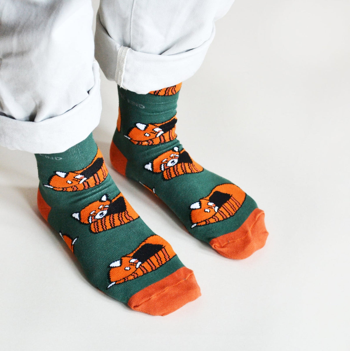 Save the Red Pandas Bamboo Socks - Rusty Deer